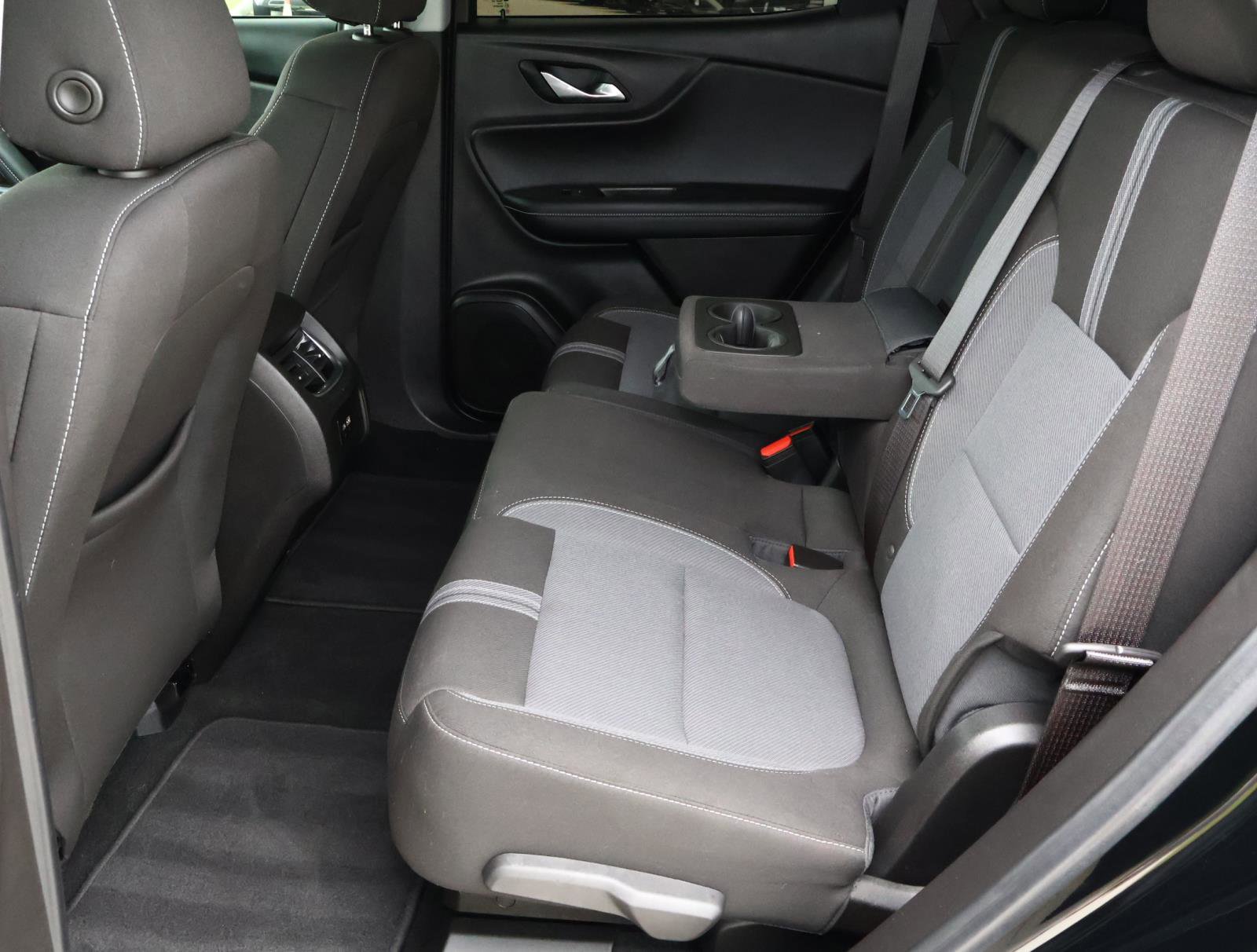 Used 2024 Chevrolet Blazer LT w/ Convenience Package FWD image 20