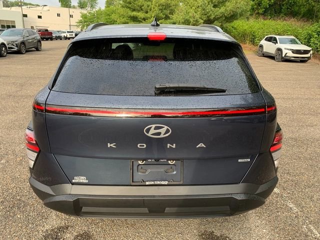 Certified 2024 Hyundai Kona SEL w/ Convenience Package AWD/4WD image 3