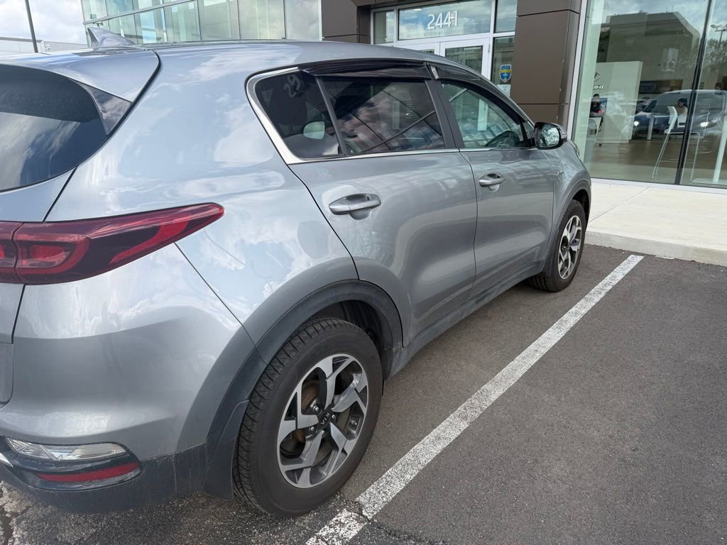 Used 2021 Kia Sportage LX w/ LX AWD Popular Package image 4