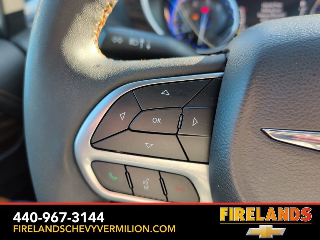 Used 2022 Chrysler Pacifica Pinnacle image 32