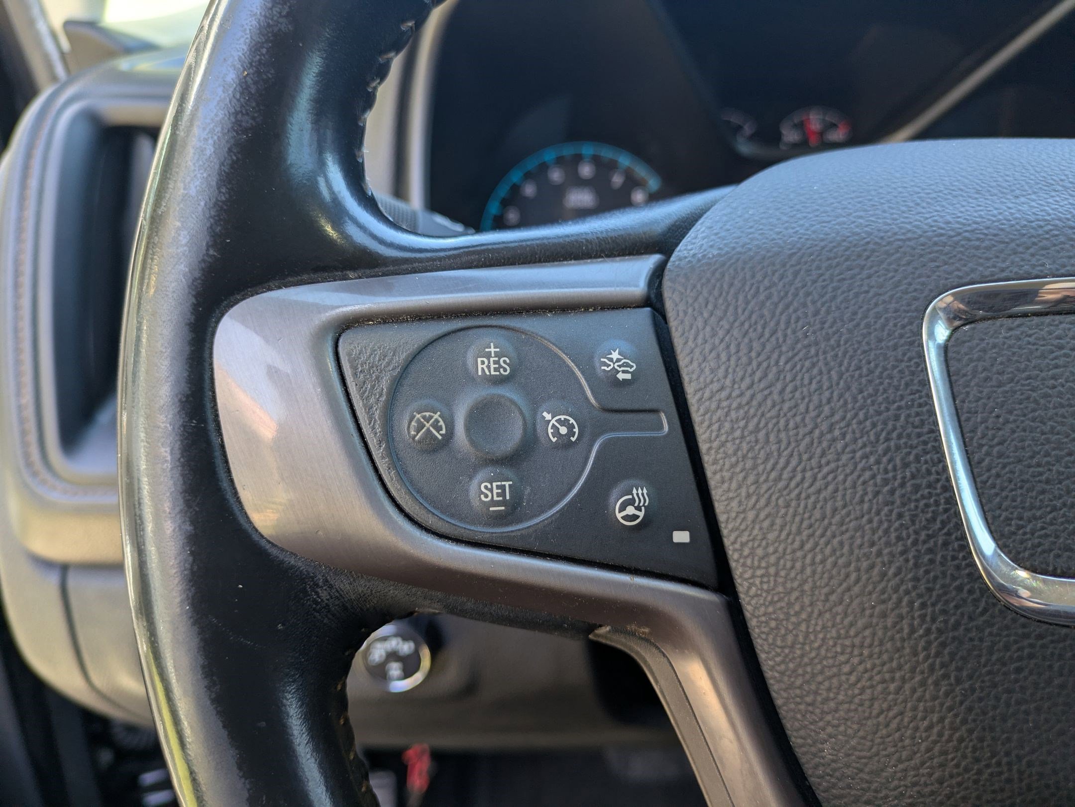 Certified 2021 GMC Canyon AT4 w/ Driver Alert Package AWD/4WD image 16