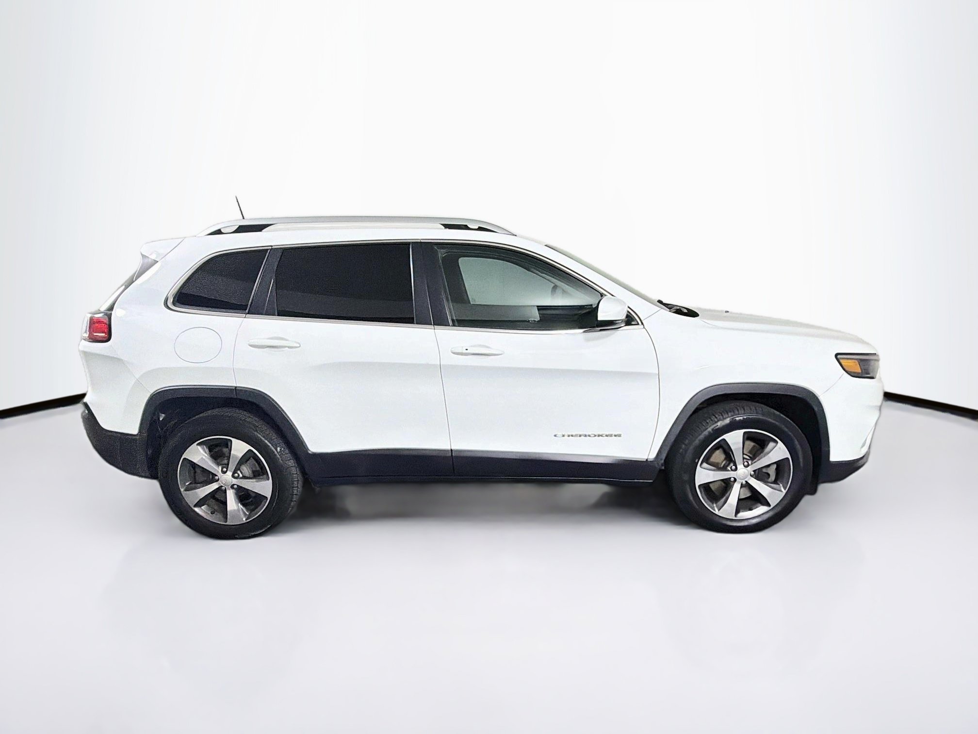 Used 2020 Jeep Cherokee Limited AWD/4WD image 10
