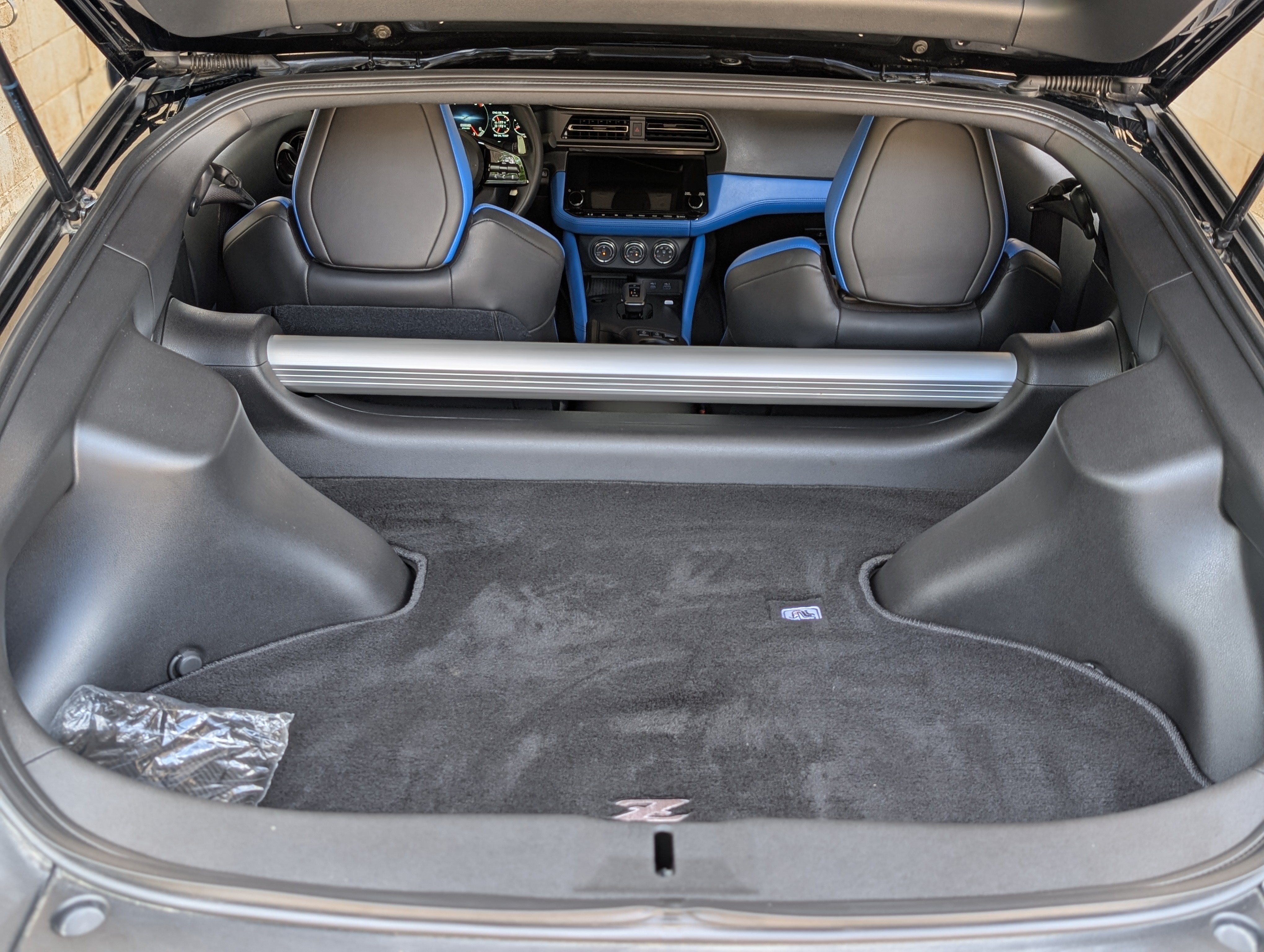 Used 2024 Nissan Z Performance w/ Floor Mat Package RWD image 19