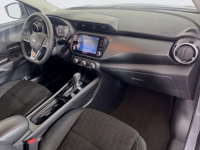 Used 2024 Nissan Kicks SV image 32