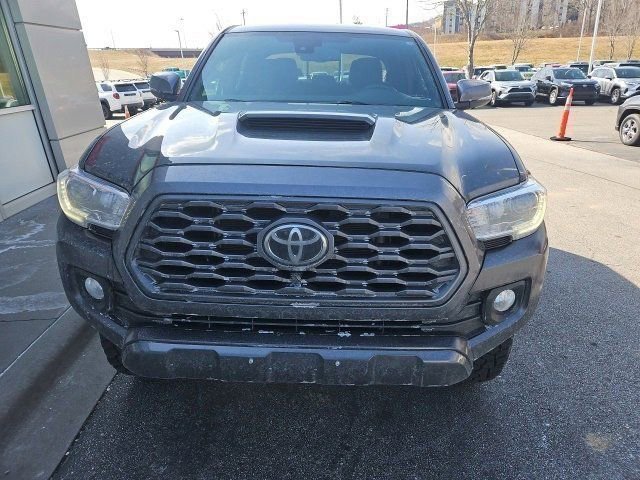 Used 2023 Toyota Tacoma TRD Sport w/ Advanced Technology Package image 4