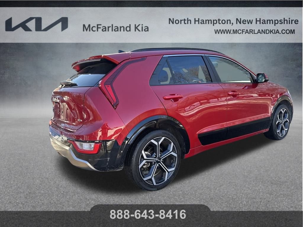 Used 2023 Kia Niro EX Touring image 6
