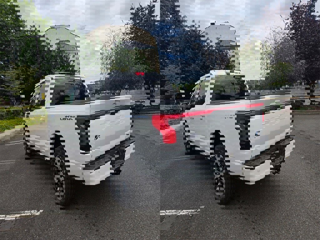 New 2025 Ford F150 Lightning Platinum image 7