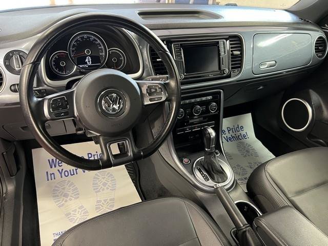 Used 2018 Volkswagen Beetle 2.0T SE FWD image 7