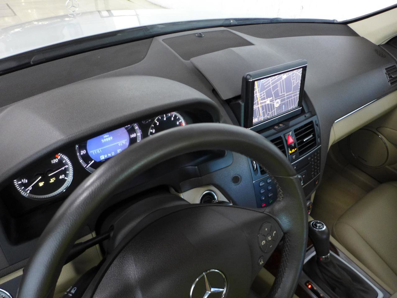 Used 2009 Mercedes-Benz C 300 4MATIC Sedan image 20