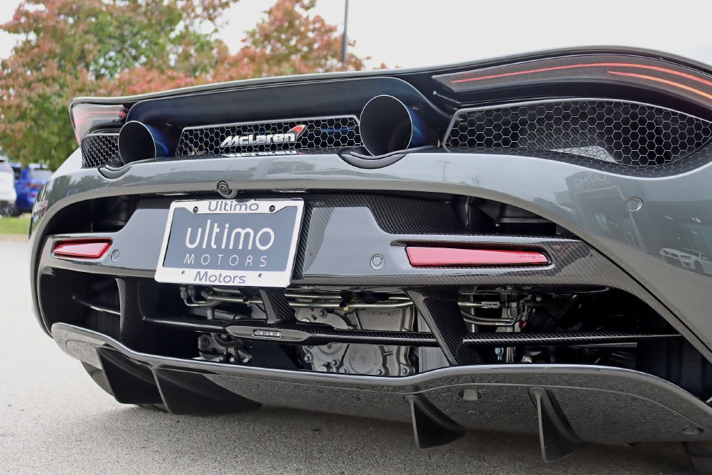 Used 2018 McLaren 720S Performance RWD image 53
