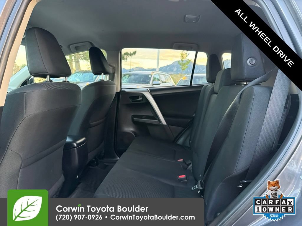 Used 2017 Toyota RAV4 LE w/ All Weather Liner Package AWD/4WD image 20