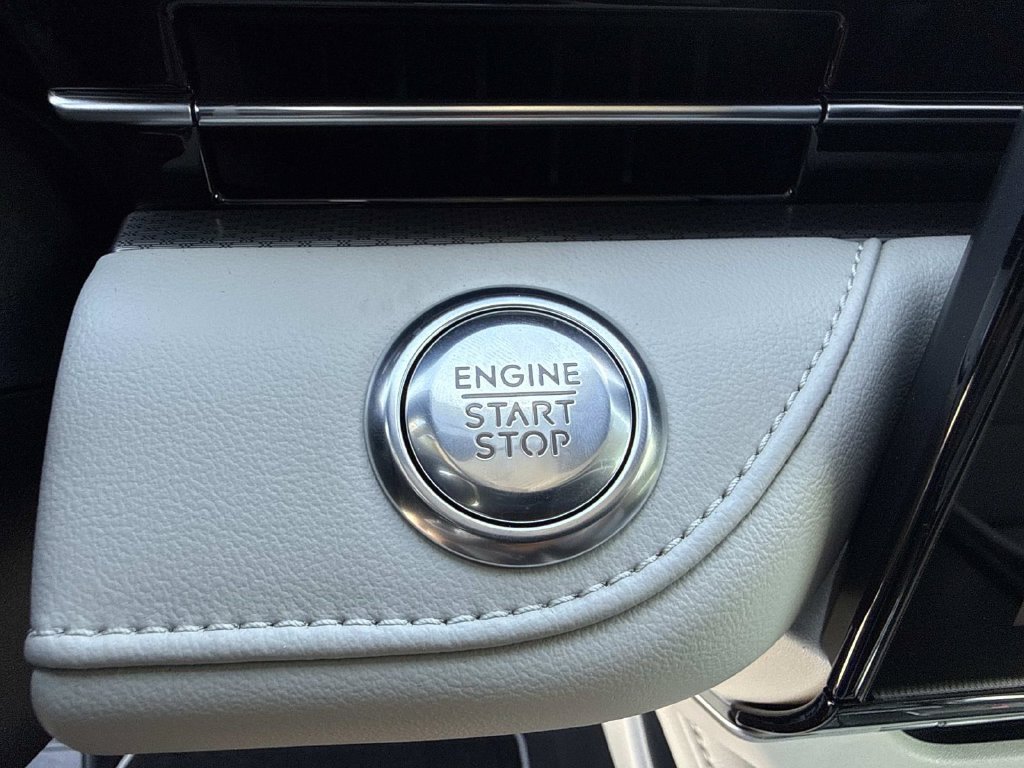New 2026 Lincoln Nautilus Premier w/ Equipment Group 102A AWD/4WD image 28