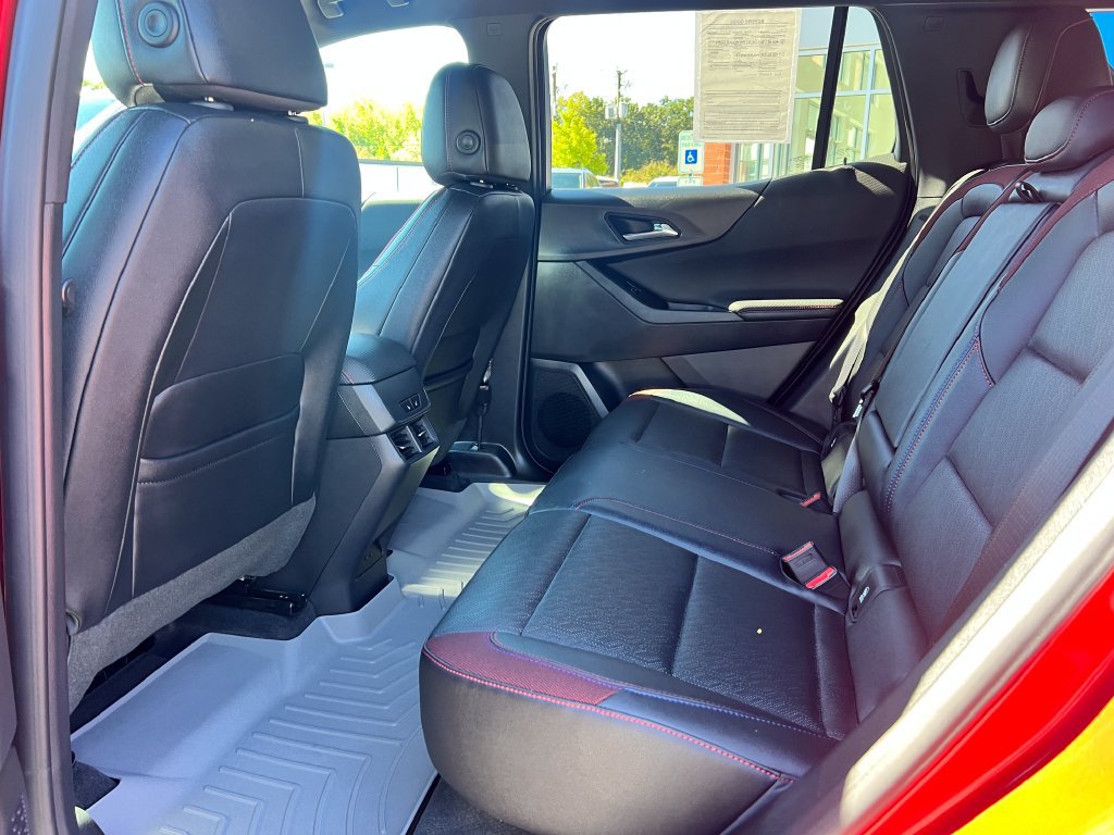 Used 2026 Chevrolet Equinox RS w/ Convenience Package III AWD/4WD image 6