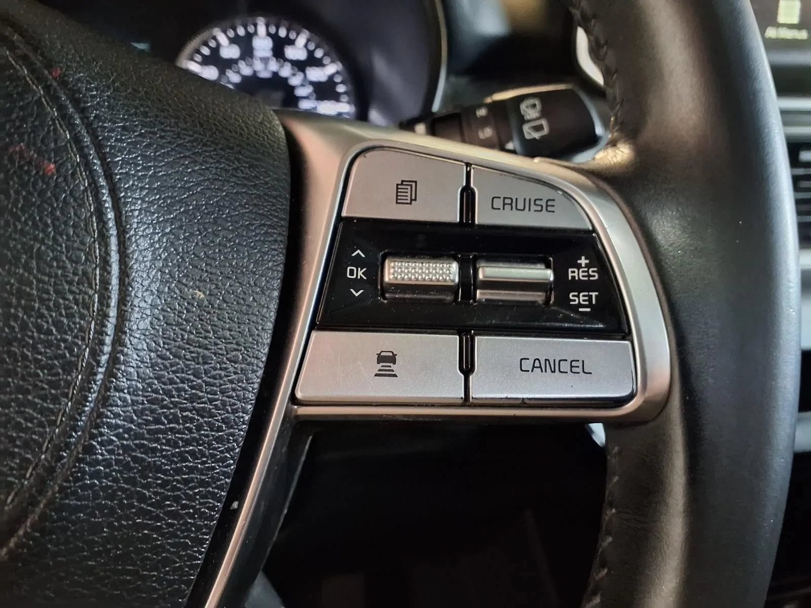 Used 2021 Kia Telluride S FWD image 28