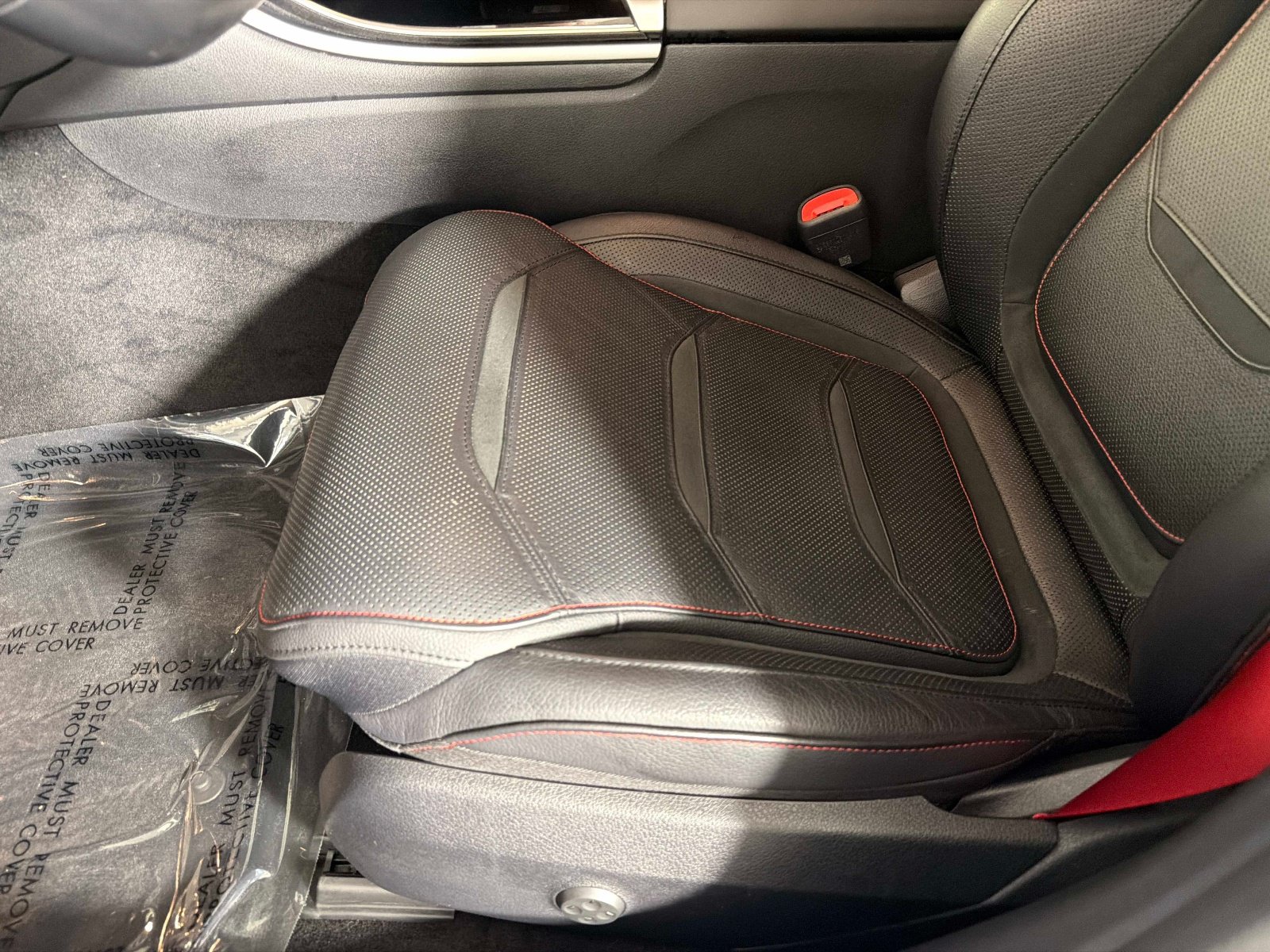 Used 2025 Mercedes-Benz C 43 AMG 4MATIC Sedan image 38