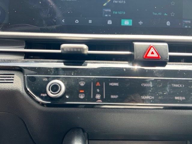 Used 2026 Kia Sportage LX FWD image 20