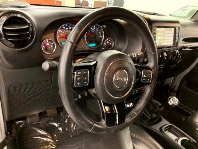 Used 2015 Jeep Wrangler Unlimited Sahara w/ Dual Top Group image 8