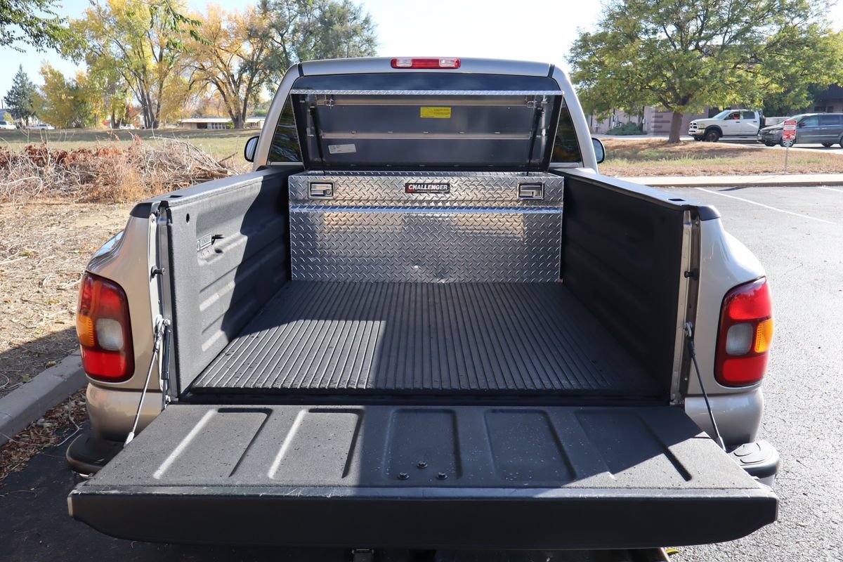 Used 2001 GMC Sierra 1500 SLE w/ Convenience Plus Group AWD/4WD image 15
