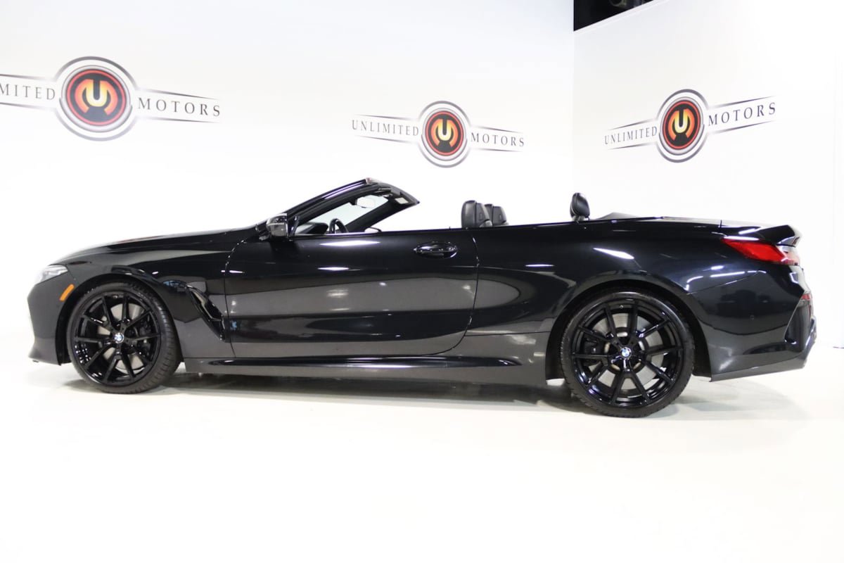 Used 2021 BMW M850i xDrive Convertible image 33