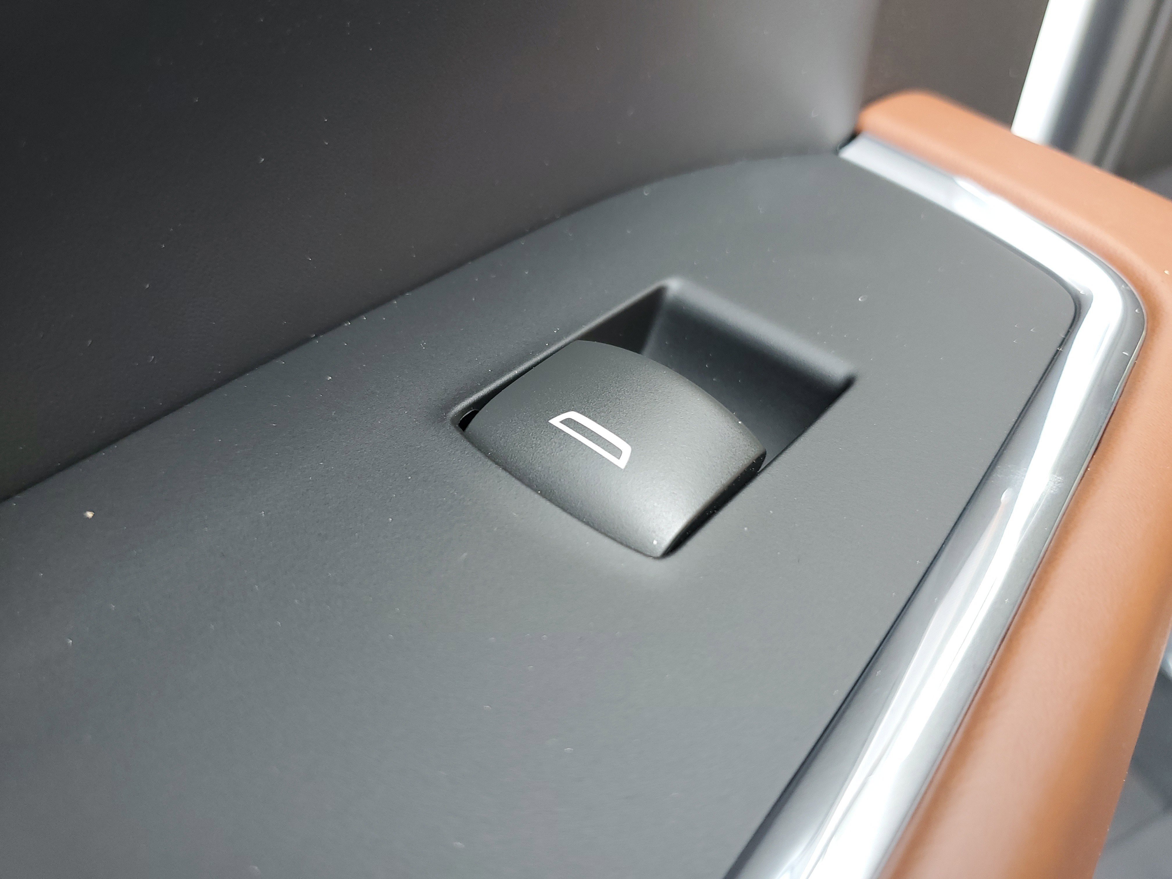 New 2025 GMC Sierra 2500 Denali Ultimate w/ Max Trailering Package image 13