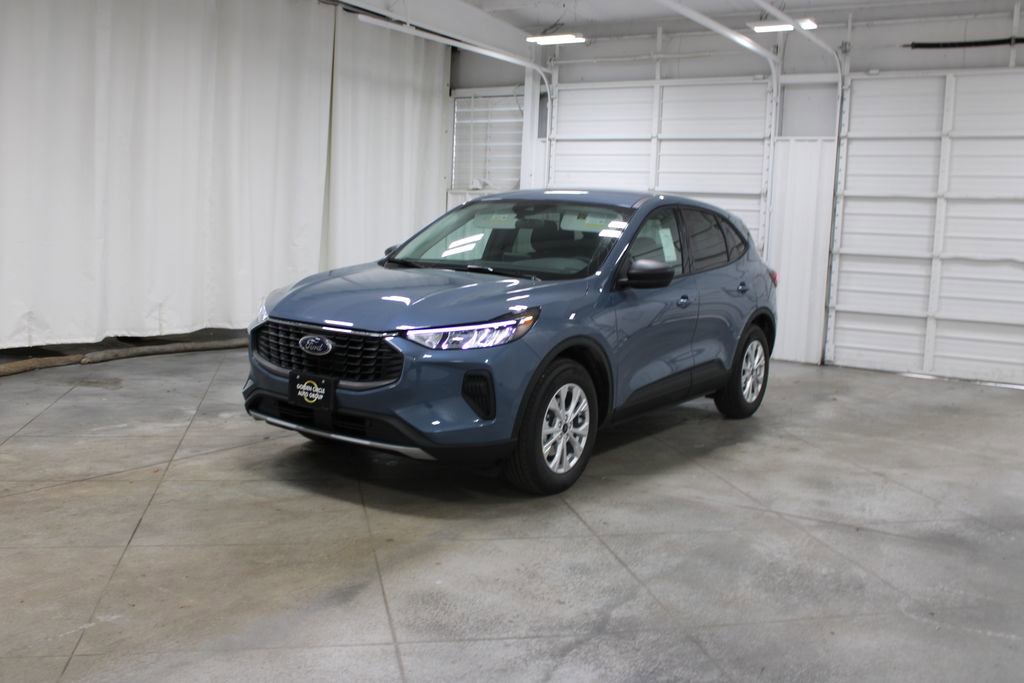 New 2026 Ford Escape Active image 3