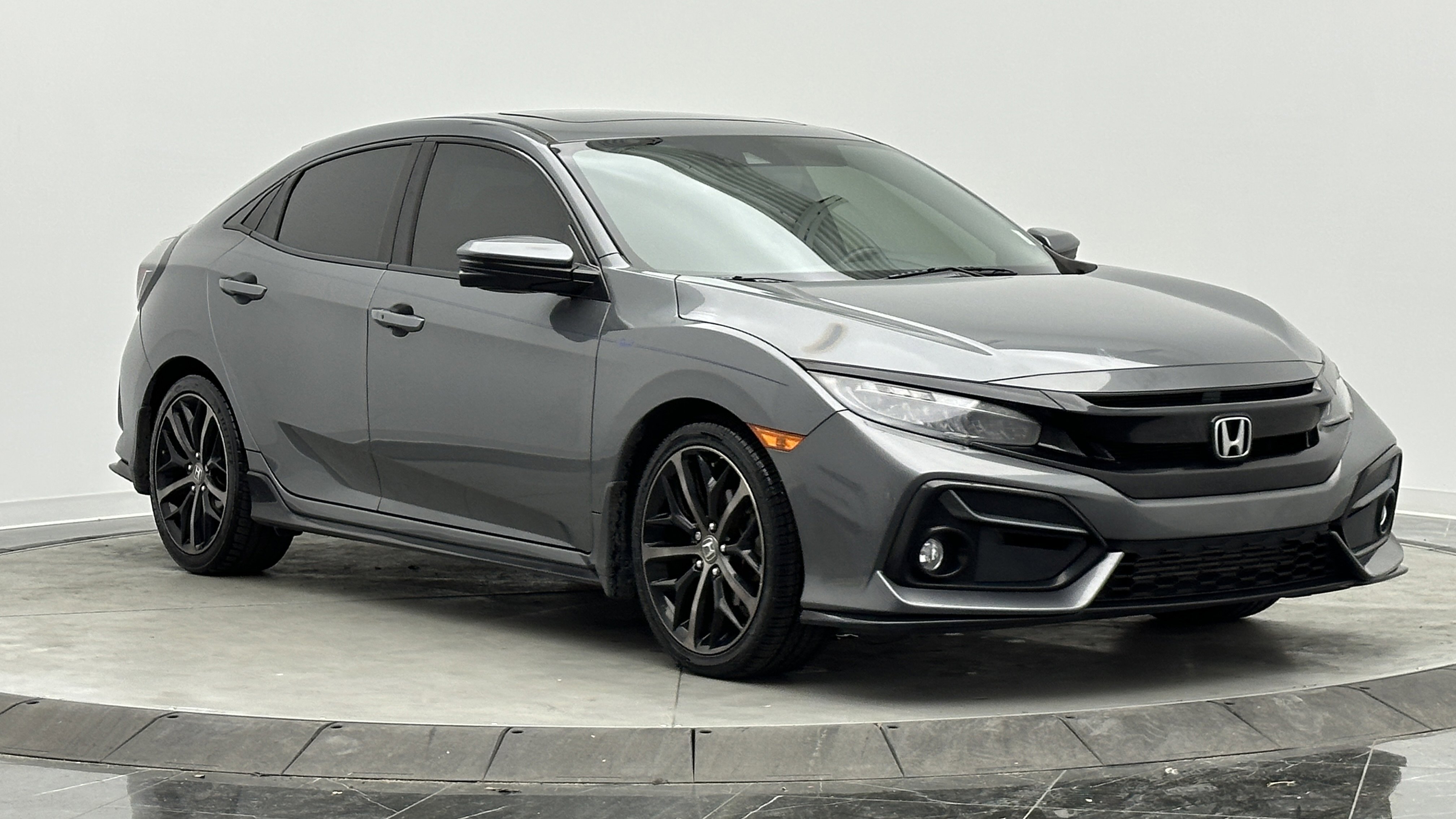 Used 2021 Honda Civic Sport Touring image 3
