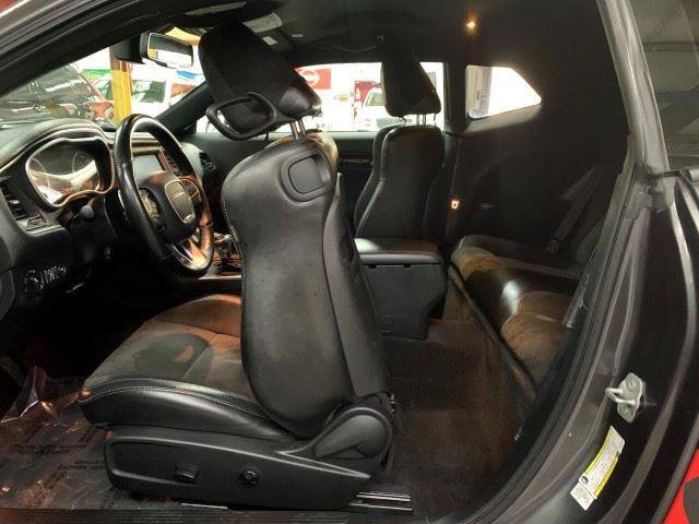 Used 2018 Dodge Challenger R/T Scat Pack w/ Leather Interior Group RWD image 40