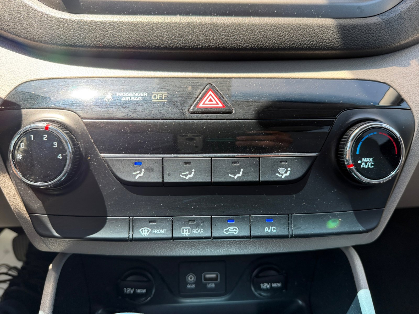 Used 2017 Hyundai Tucson SE AWD/4WD image 7