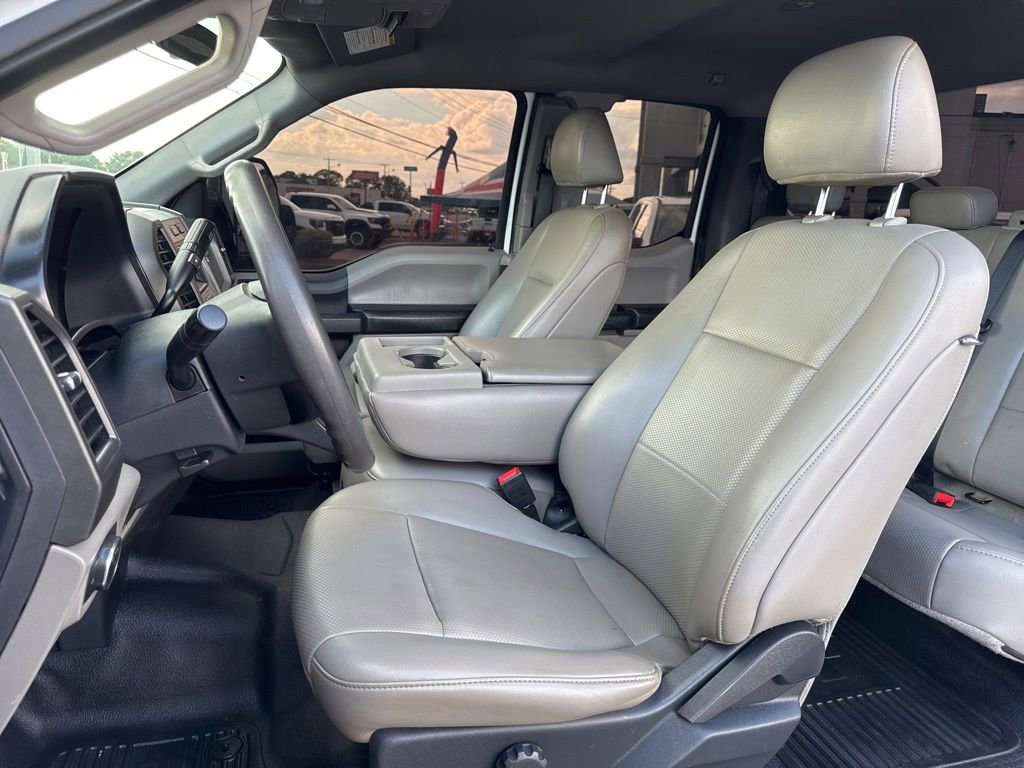 Used 2022 Ford F250 XL w/ Power Equipment Group AWD/4WD image 30