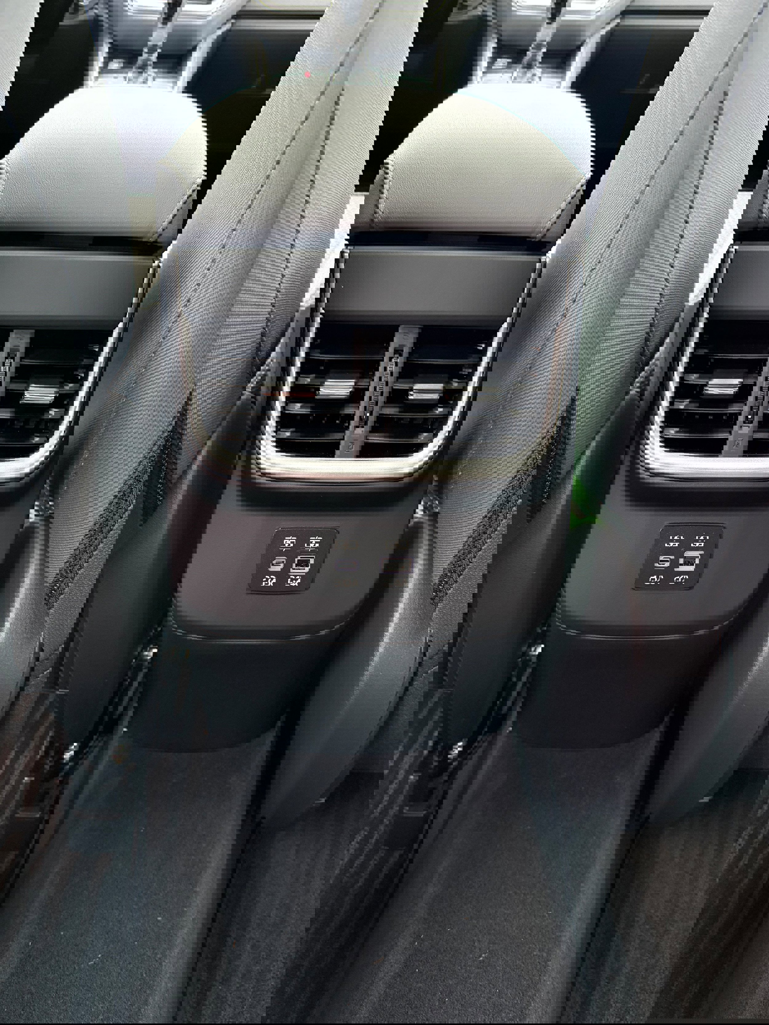 New 2025 Subaru Outback Premium image 18