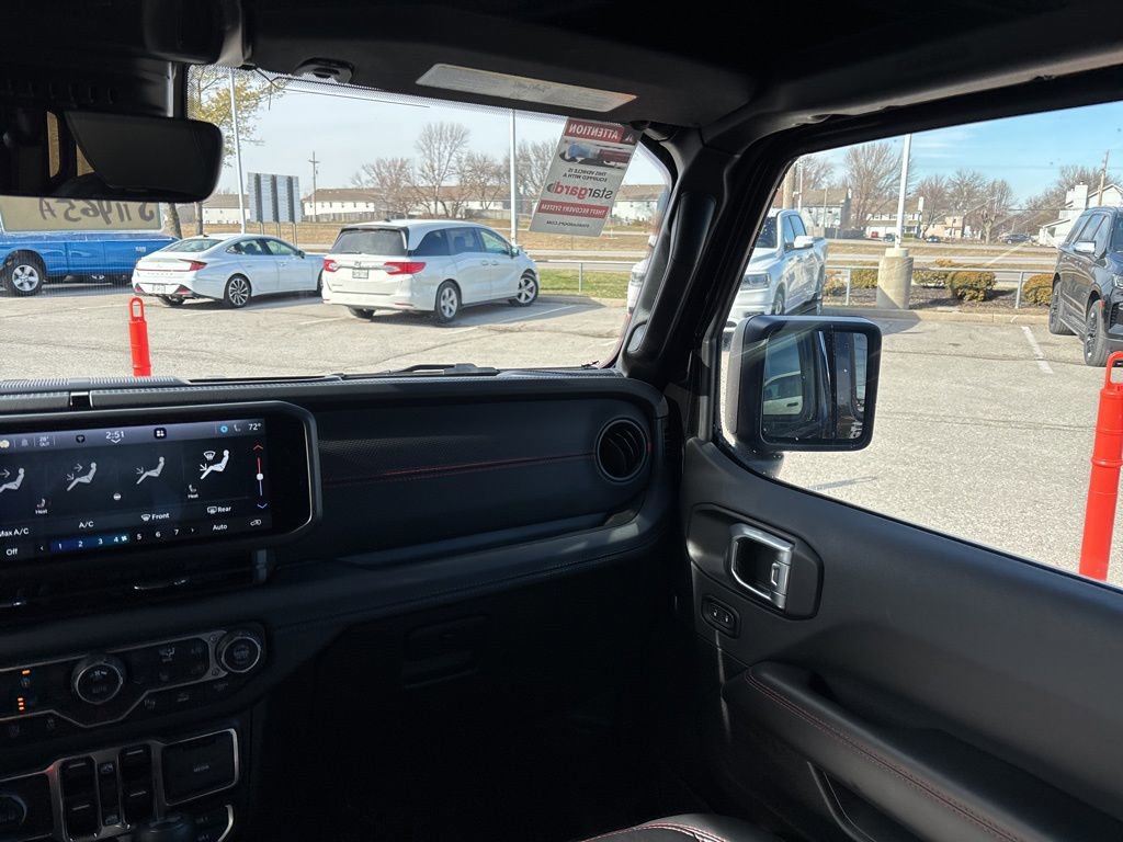 Used 2024 Jeep Wrangler Unlimited Rubicon image 54