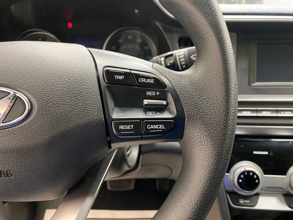 Used 2019 Hyundai Elantra SE w/ Cargo Package image 25