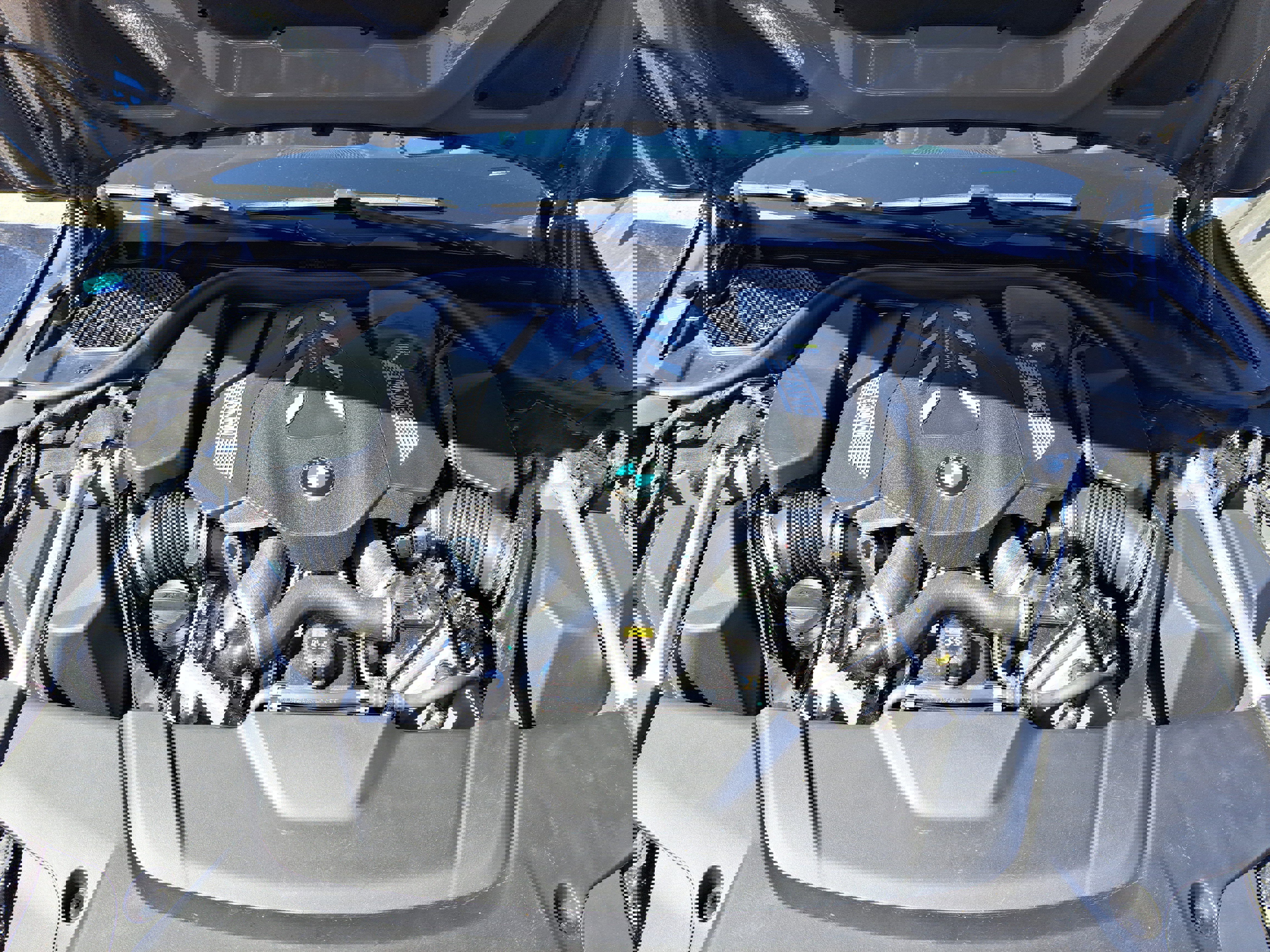 Used 2022 BMW 750i xDrive w/ Executive Package image 20