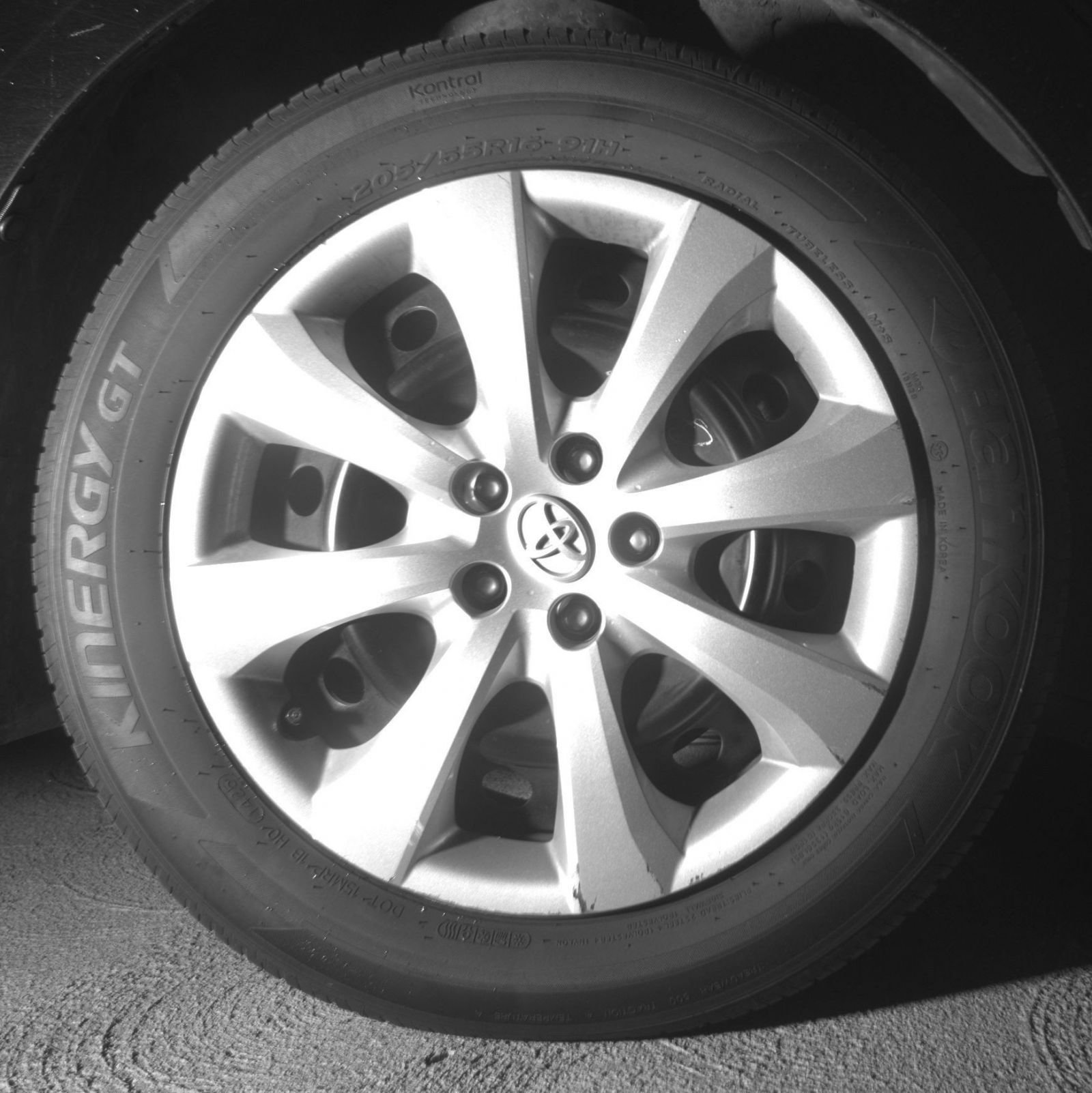 Used 2025 Toyota Corolla LE FWD image 16