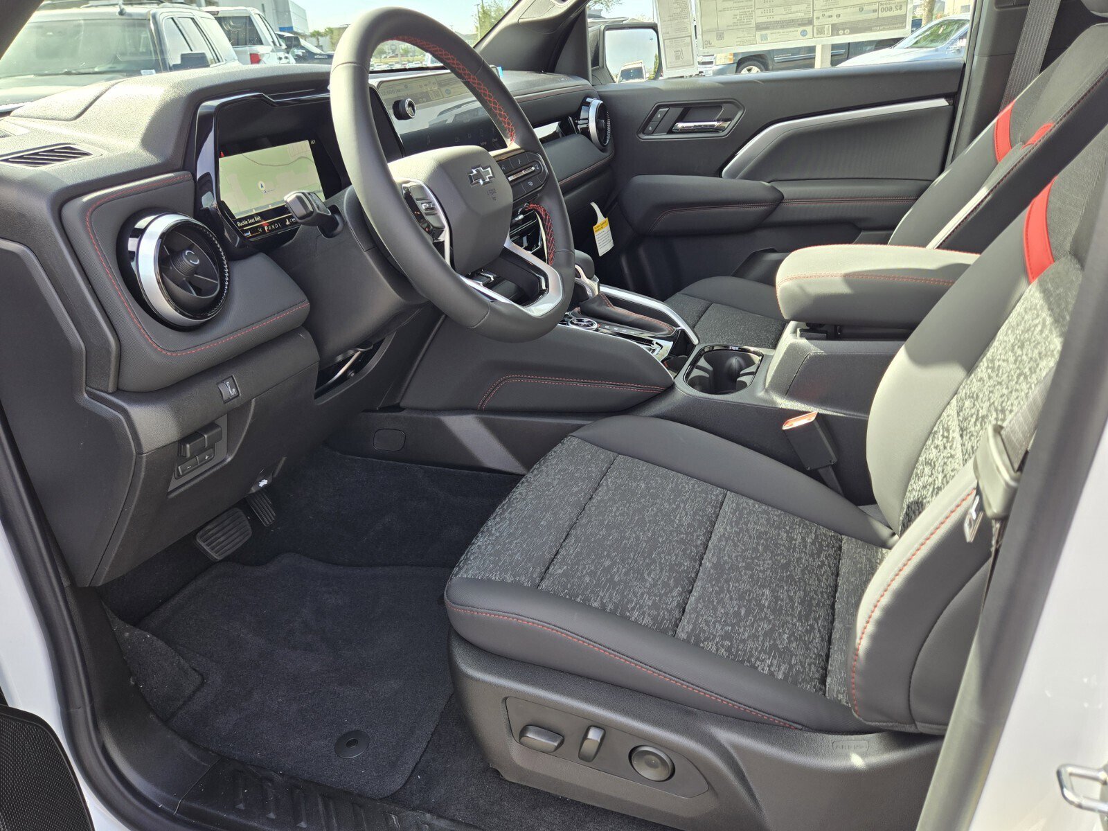 New 2026 Chevrolet Colorado Z71 w/ Technology Package AWD/4WD image 5