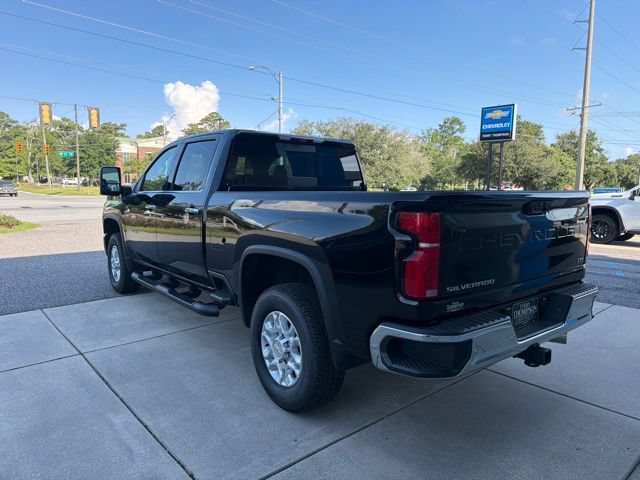 Used 2025 Chevrolet Silverado 2500 LTZ w/ LTZ Convenience Package AWD/4WD image 7