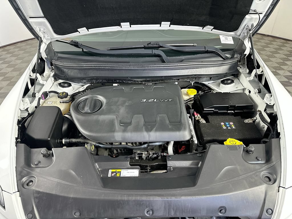 Used 2014 Jeep Cherokee Limited AWD/4WD image 36