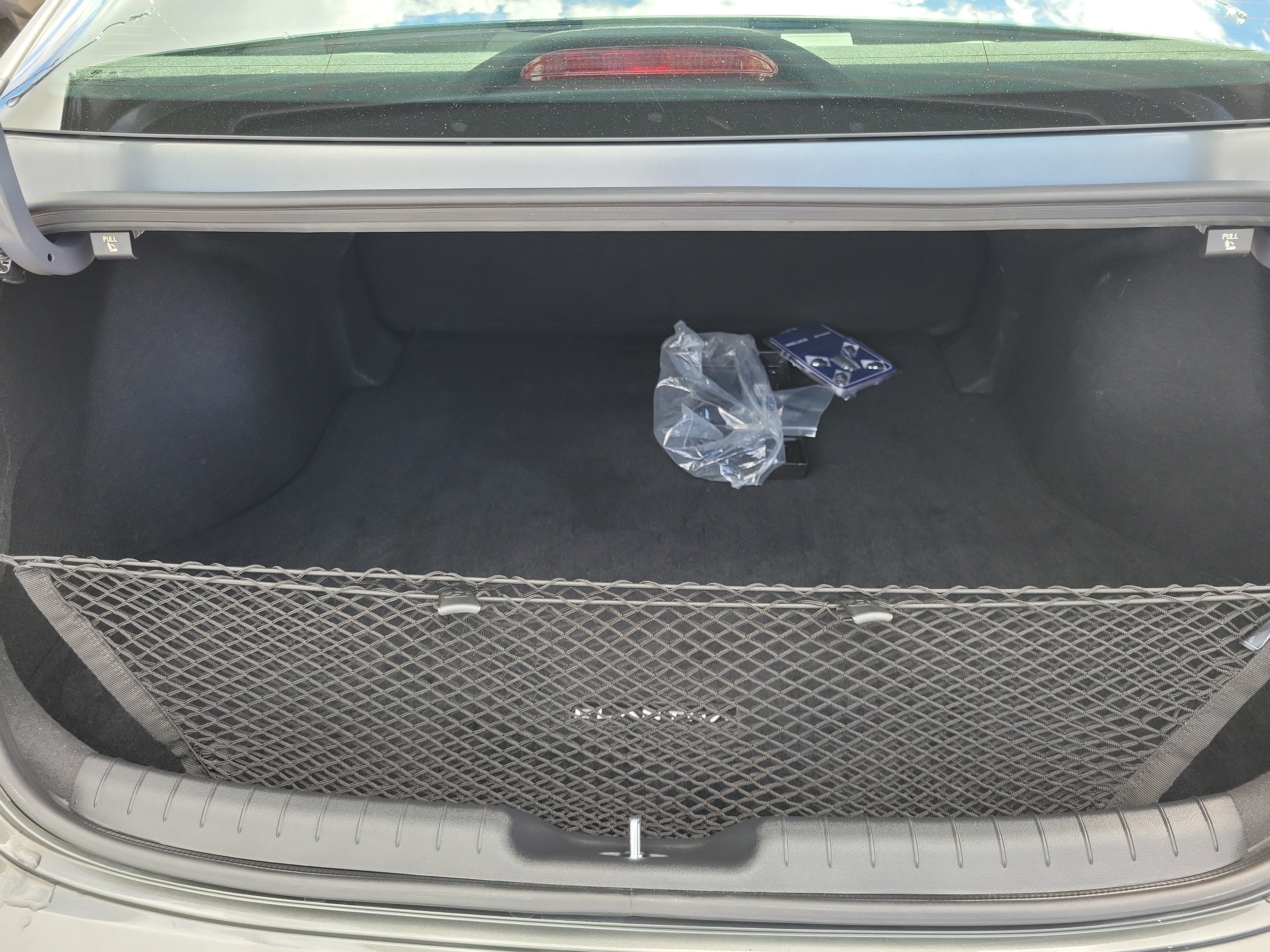 Used 2025 Hyundai Elantra Sport FWD image 8