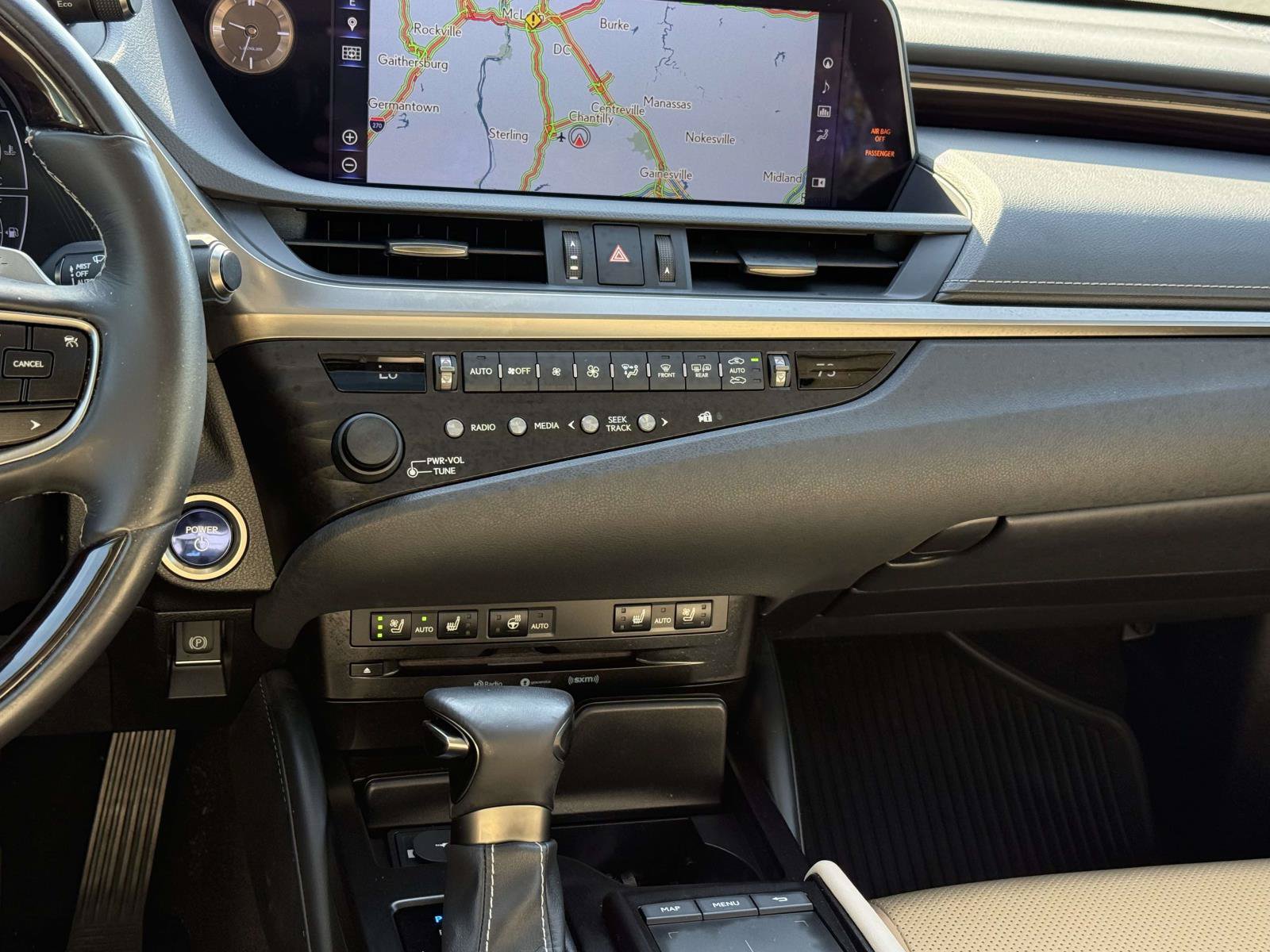 Used 2019 Lexus ES 300h w/ Premium Package FWD image 18