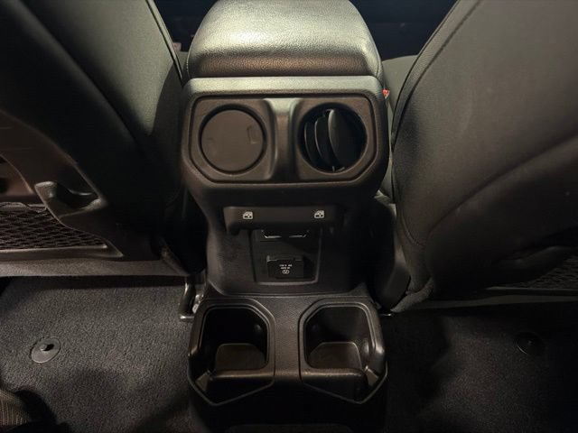 Used 2020 Jeep Gladiator Mojave AWD/4WD image 17