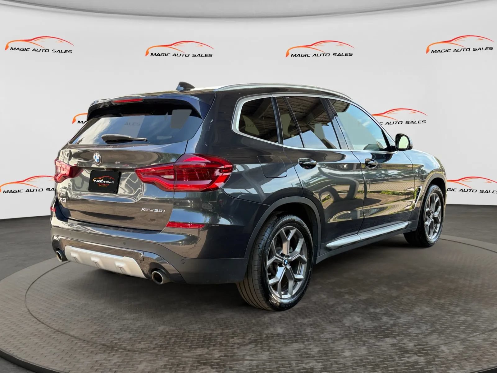 Used 2021 BMW X3 xDrive30i w/ Convenience Package AWD/4WD image 10
