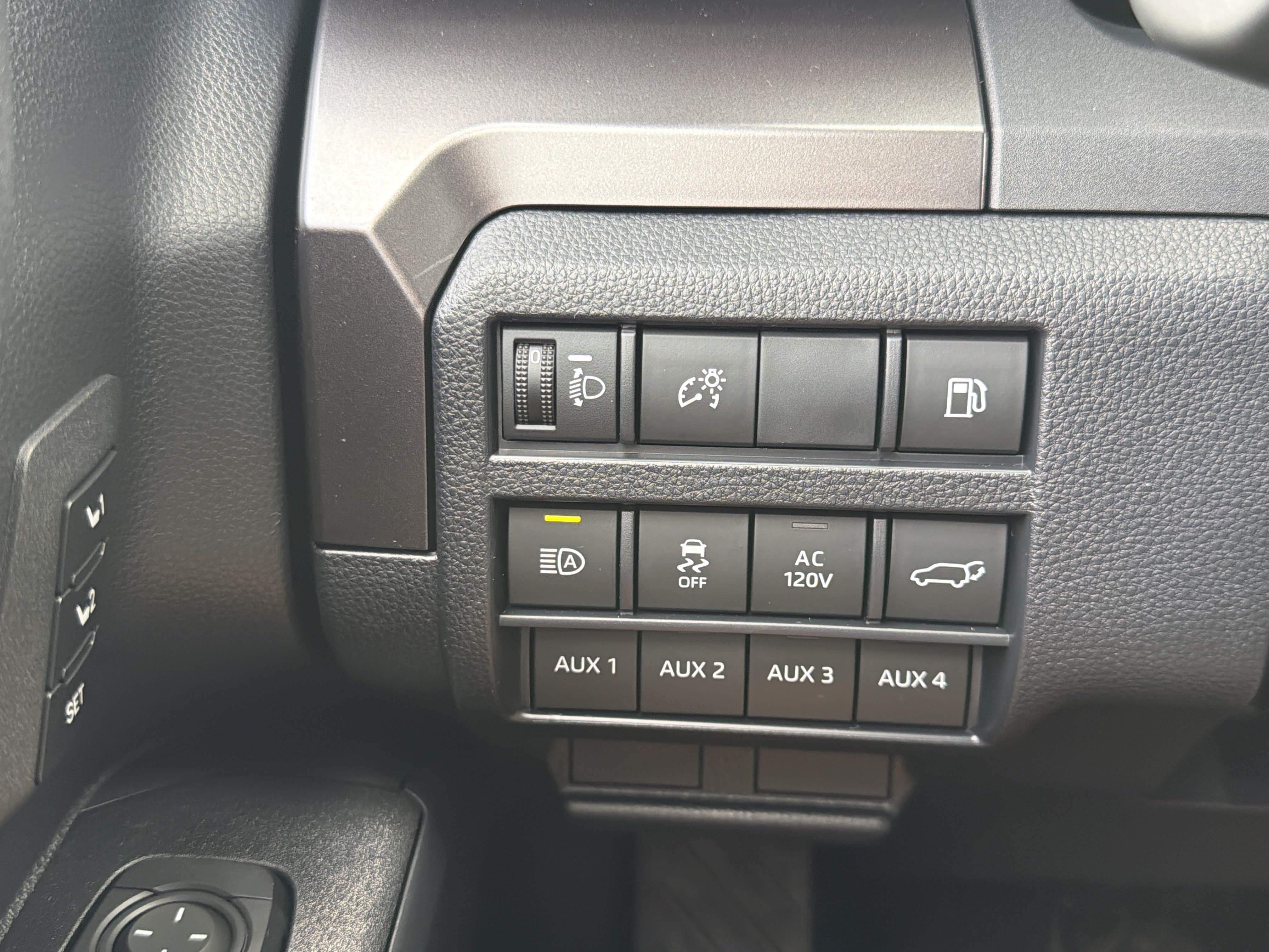 New 2026 Toyota 4Runner TRD Off-Road Premium AWD/4WD image 28