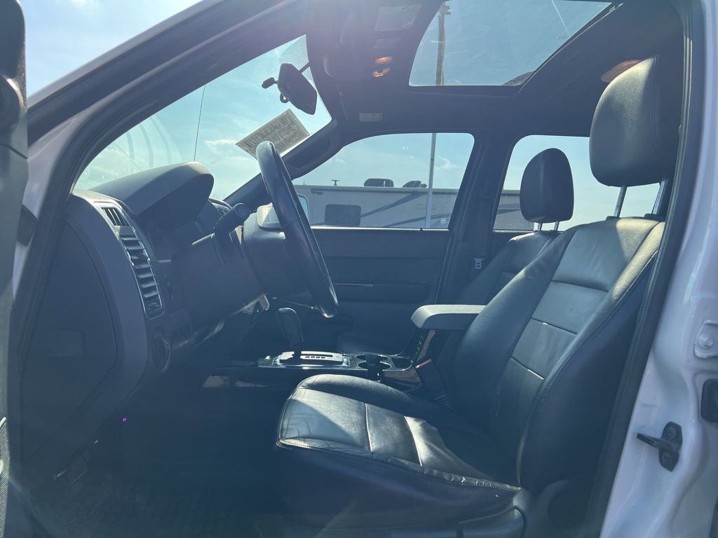 Used 2009 Ford Escape Limited AWD/4WD image 11