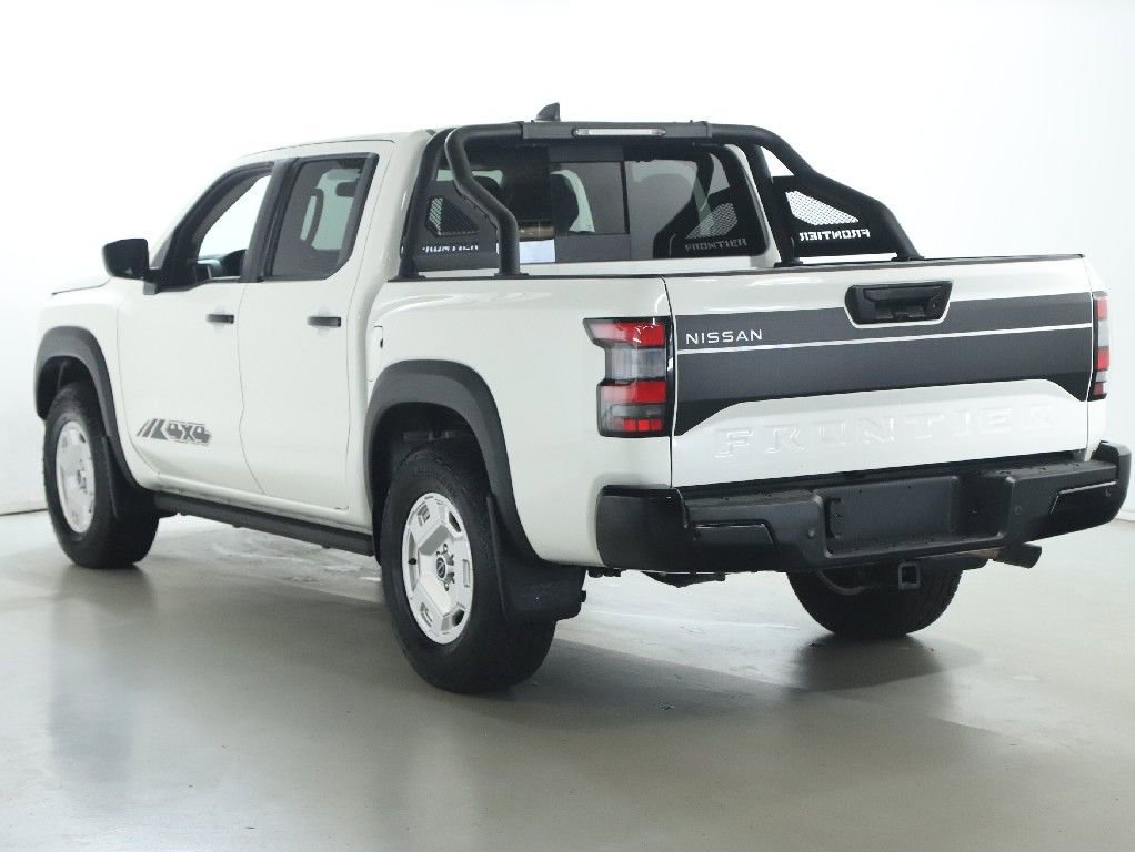 Certified 2024 Nissan Frontier SV w/ Hardbody Edition image 38