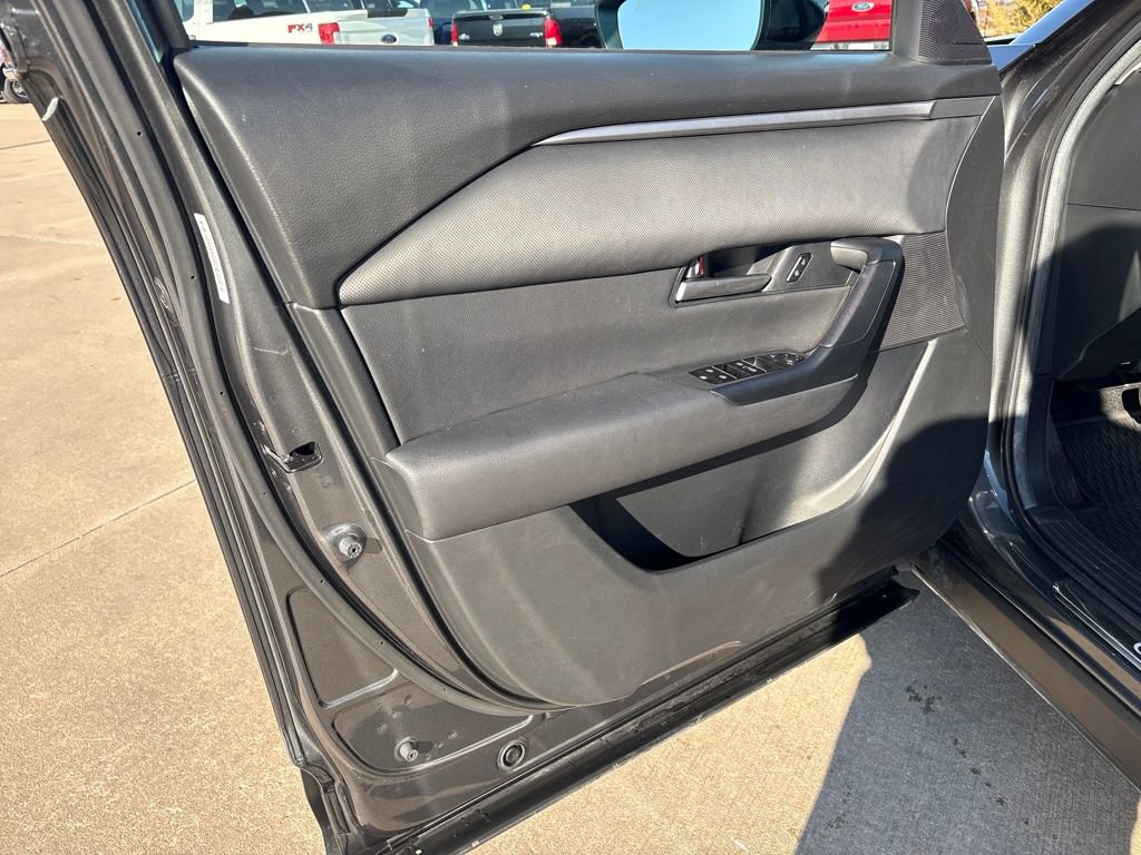 Used 2024 MAZDA CX-50 AWD 2.5 S w/ Accent Package image 13