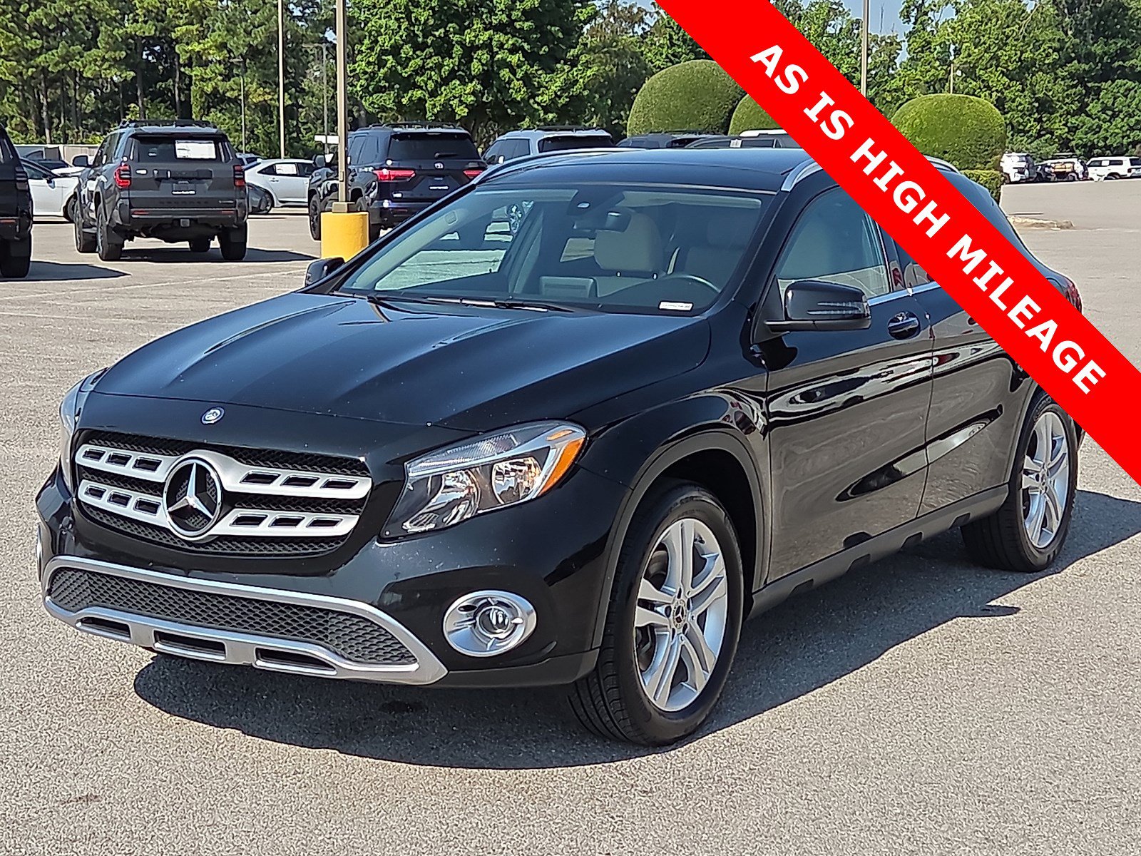 Used 2018 Mercedes-Benz GLA 250 4MATIC image 2