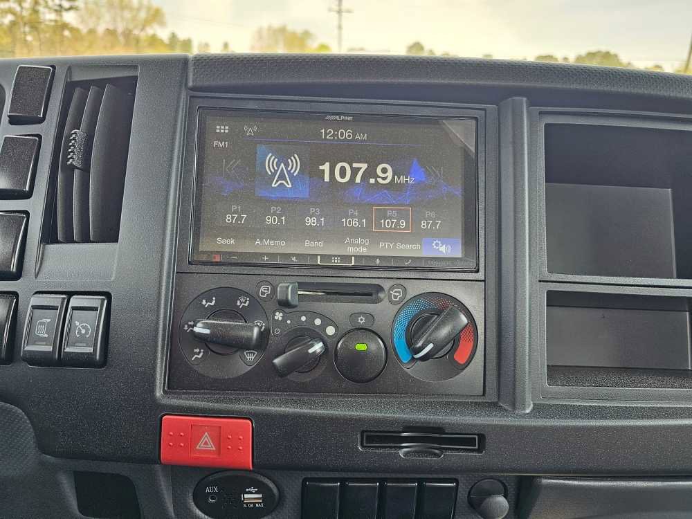 New 2025 Chevrolet Low Cab Forward image 16