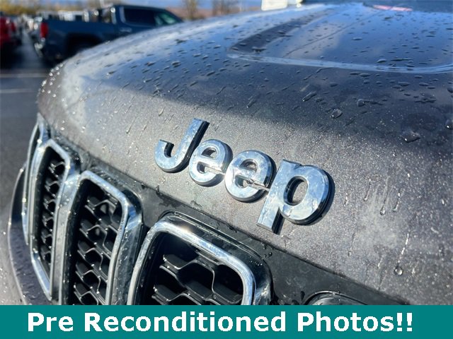 Used 2019 Jeep Grand Cherokee Limited image 31