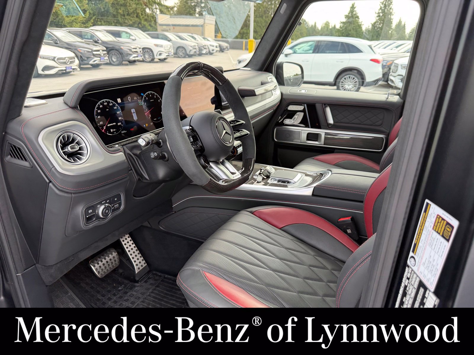 Used 2025 Mercedes-Benz G 63 AMG 4MATIC image 13