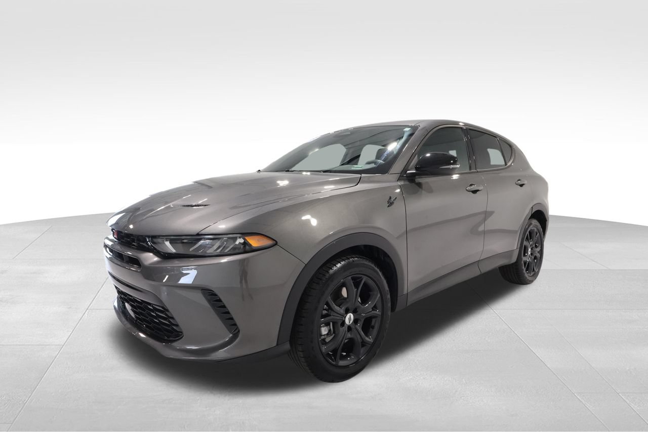 Used 2025 Dodge Hornet GT w/ GT Blacktop Package AWD/4WD image 8